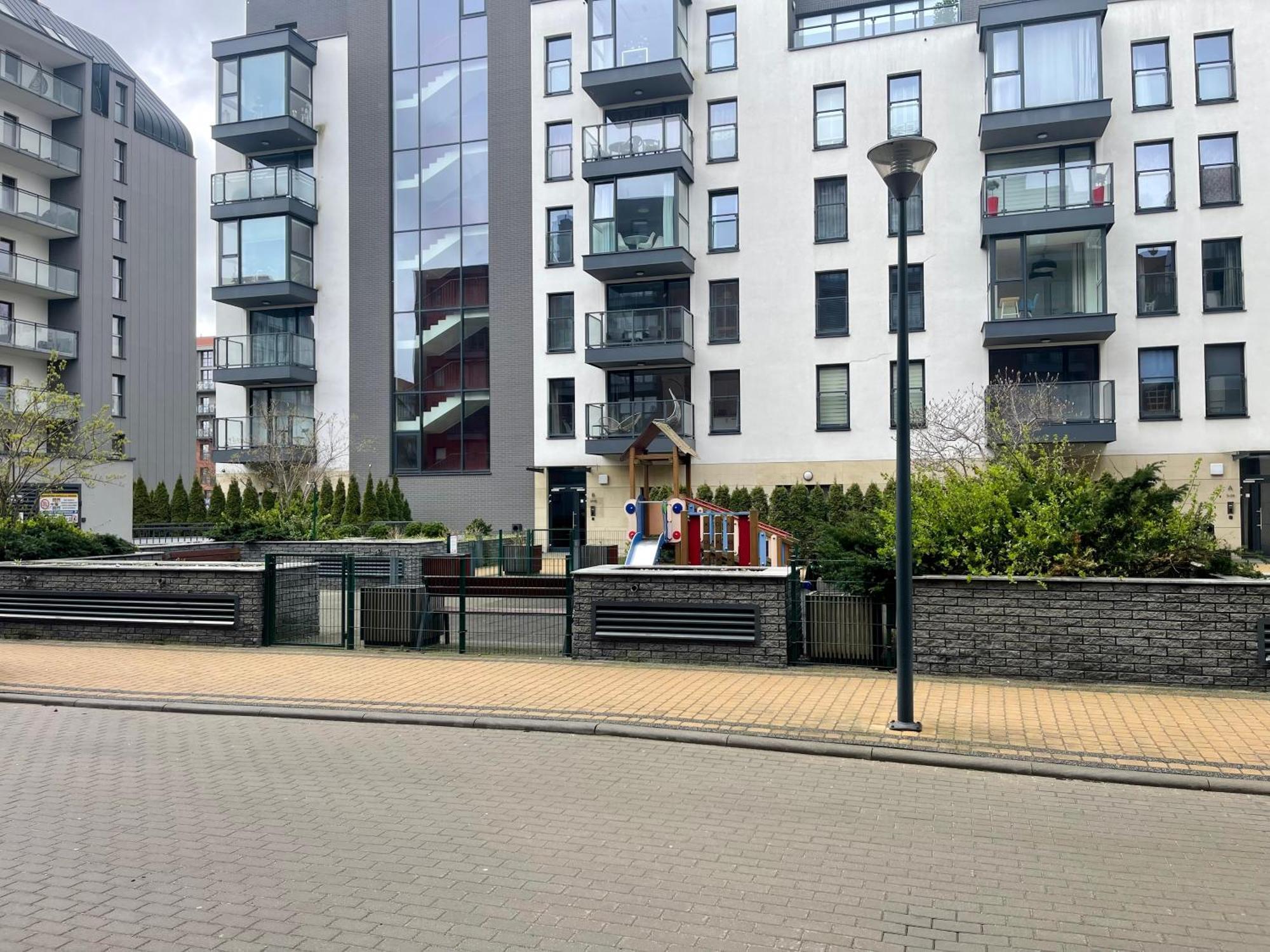Island Modern Box Apartment Gdańsk Eksteriør bilde